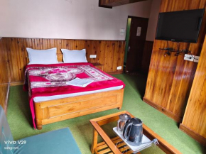 Hotel Red Rose